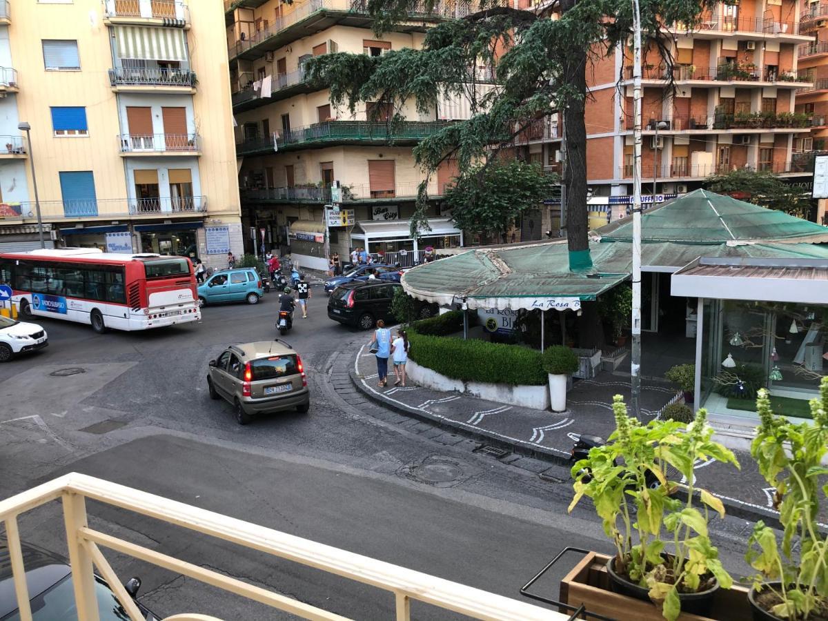 Stabia Holiday House Castellammare di Stabia Bagian luar foto