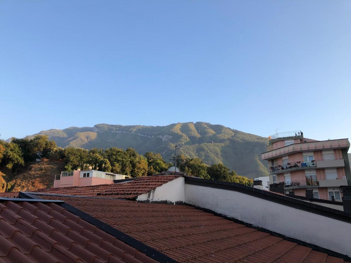 Stabia Holiday House Castellammare di Stabia Bagian luar foto