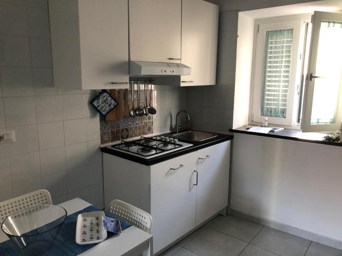 Stabia Holiday House Castellammare di Stabia Bagian luar foto