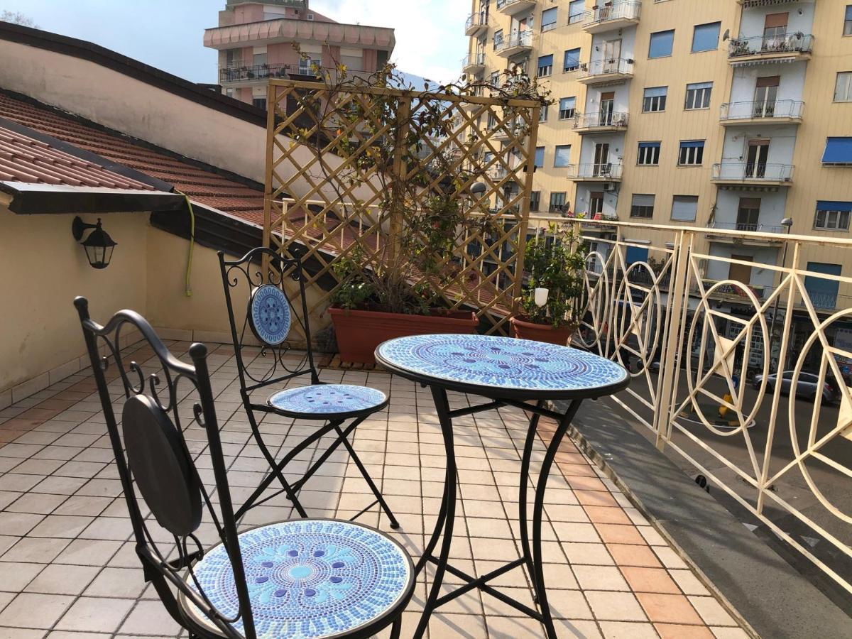 Stabia Holiday House Castellammare di Stabia Bagian luar foto