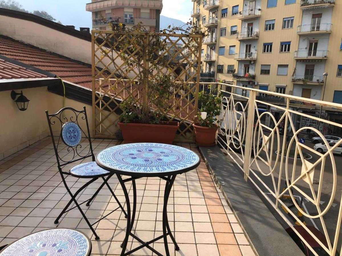 Stabia Holiday House Castellammare di Stabia Bagian luar foto
